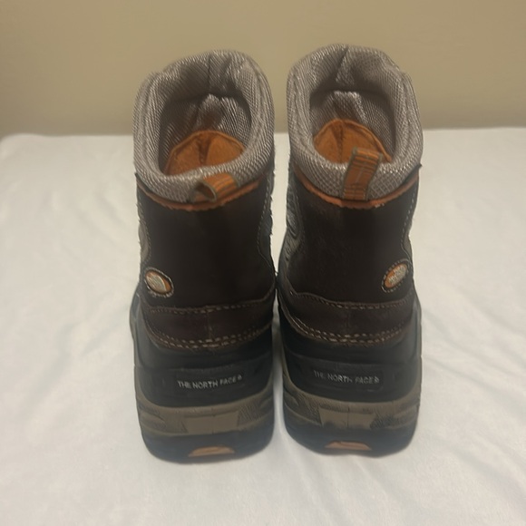 NEW The North Face 200 gr Insulation Waterproof Slip On Boots Boys, Size 3 - Picture 12 of 15